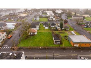 421 DAVIDSON Ave, Woodland, WA 98674