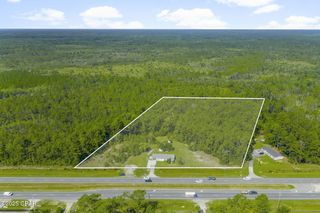 11631 Highway 77, Southport, FL 32409
