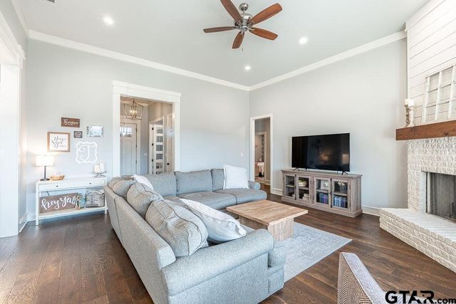 11719 Copper Canyon Circle, Bullard, TX 75757