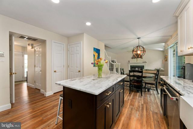 117 EUROPA BLVD, Cherry Hill, NJ 08003