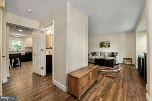 117 EUROPA BLVD, Cherry Hill, NJ 08003