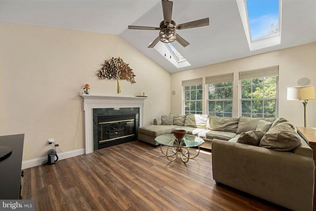 117 EUROPA BLVD, Cherry Hill, NJ 08003