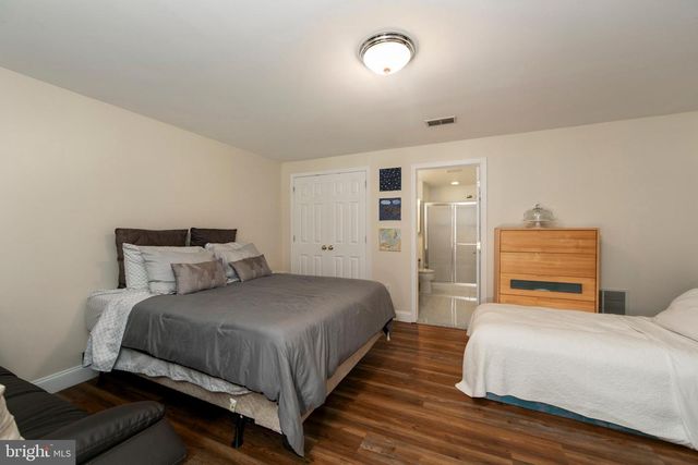 117 EUROPA BLVD, Cherry Hill, NJ 08003
