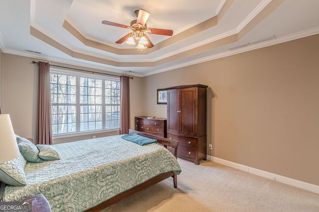 125 Lyndhurst Way, Sharpsburg, GA 30277