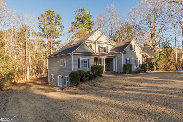 125 Lyndhurst Way, Sharpsburg, GA 30277