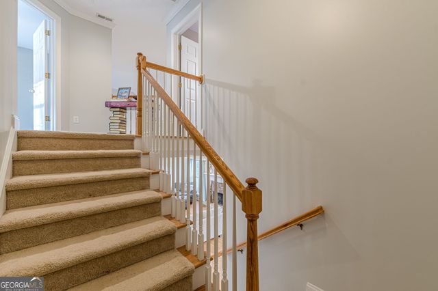 125 Lyndhurst Way, Sharpsburg, GA 30277