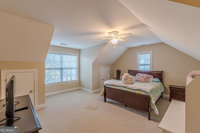 125 Lyndhurst Way, Sharpsburg, GA 30277