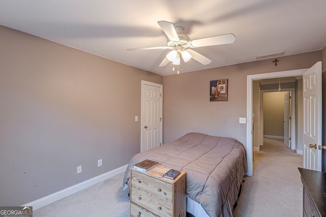 125 Lyndhurst Way, Sharpsburg, GA 30277