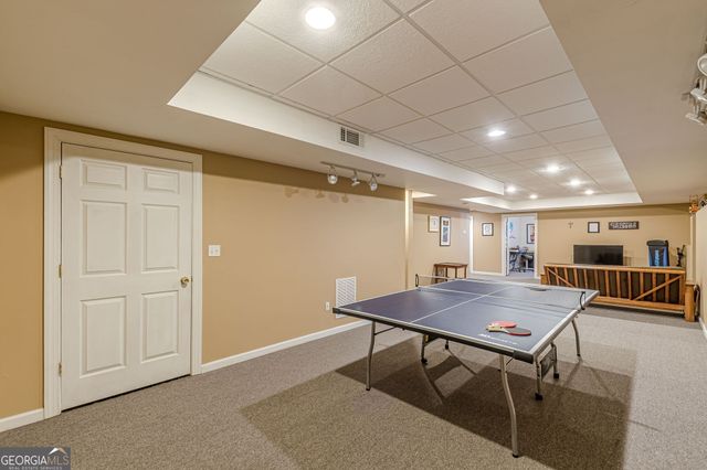 125 Lyndhurst Way, Sharpsburg, GA 30277