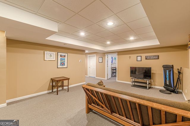 125 Lyndhurst Way, Sharpsburg, GA 30277