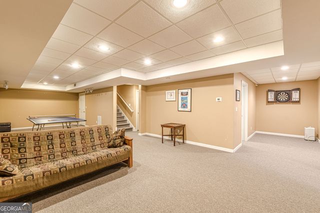 125 Lyndhurst Way, Sharpsburg, GA 30277