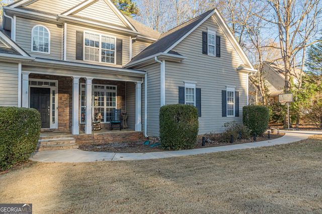 125 Lyndhurst Way, Sharpsburg, GA 30277