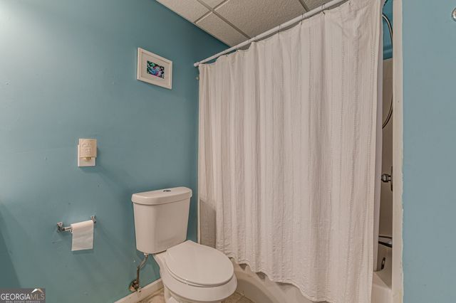 125 Lyndhurst Way, Sharpsburg, GA 30277