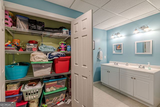 125 Lyndhurst Way, Sharpsburg, GA 30277