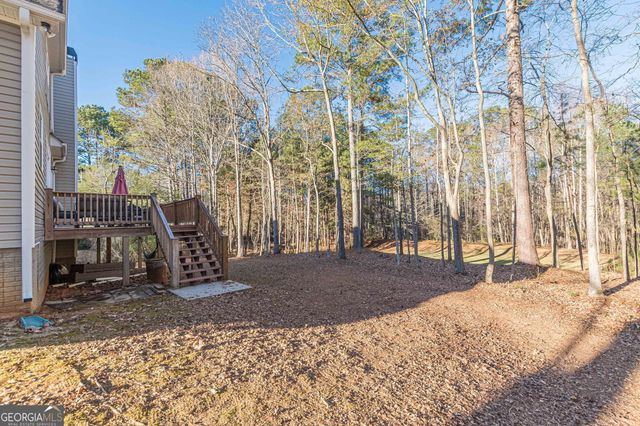 125 Lyndhurst Way, Sharpsburg, GA 30277