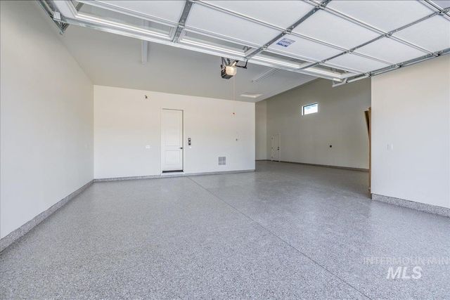 2927 W Three Lakes Dr., Meridian, ID 83646