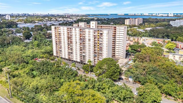 ZURANA ST. COND. JARDINES DE BERWIN APT. D-402, San Juan, PR 00924