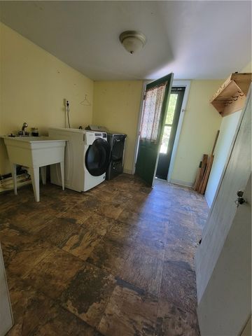 4109 3rd St, Raccoon Twp, PA 15001