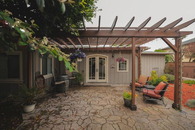 206 Edinburgh Avenue, Monterey, CA 93940