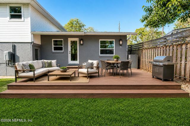 1827 CHERRY Street, Jacksonville, FL 32205