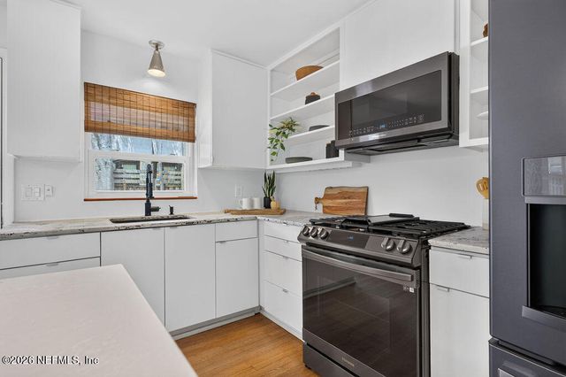 1827 CHERRY Street, Jacksonville, FL 32205