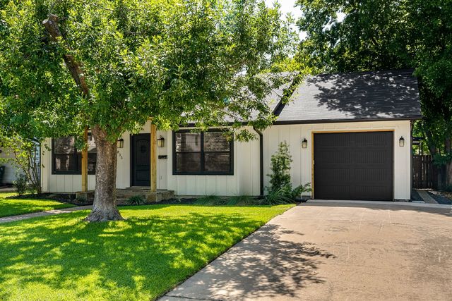 833 N Bailey Avenue, Fort Worth, TX 76107