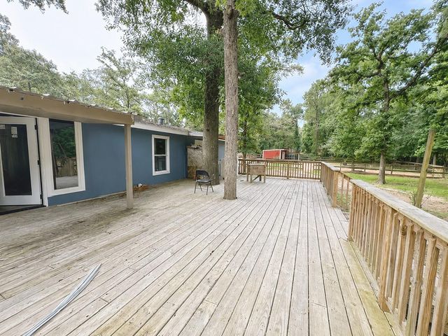 27951 Country Lane, Hockley, TX 77447
