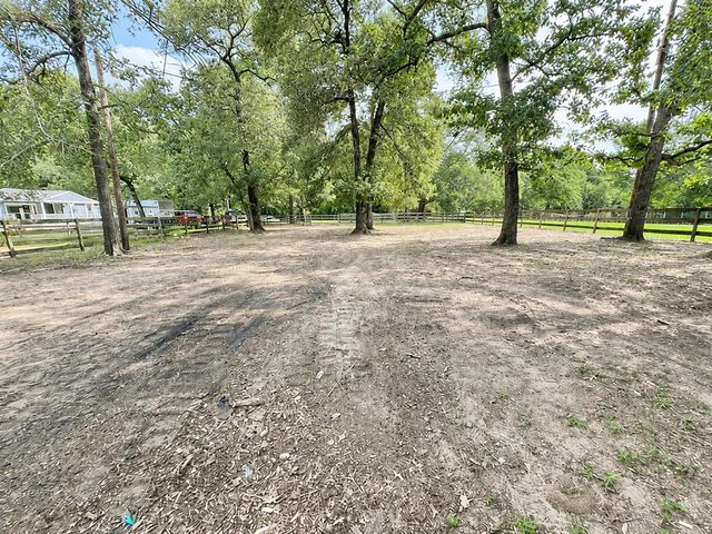27951 Country Lane, Hockley, TX 77447