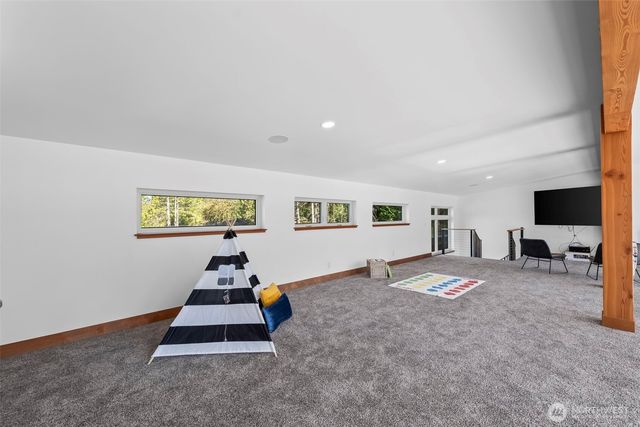 23318 40th Drive NE, Arlington, WA 98223