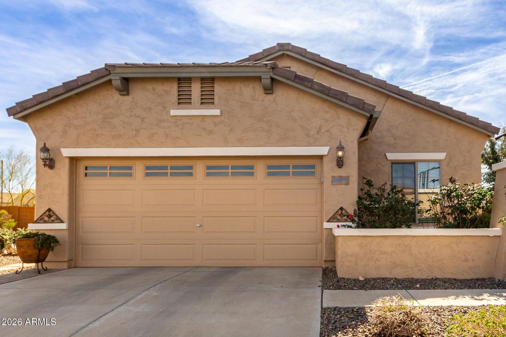 26057 W SEQUOIA Drive, Buckeye, AZ 85396 — photo 2