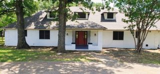 2524 Mockingbird Road, Burleson, TX 76028