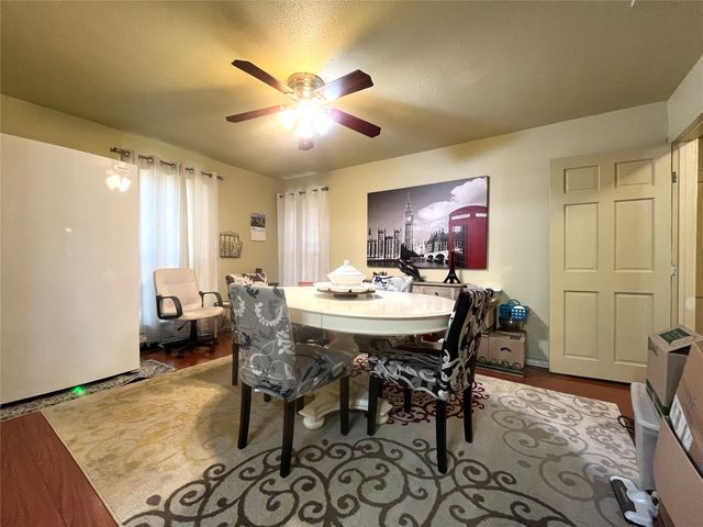 301 Briggs Street, Waxahachie, TX 75165