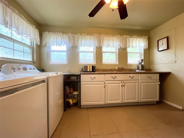 301 Briggs Street, Waxahachie, TX 75165