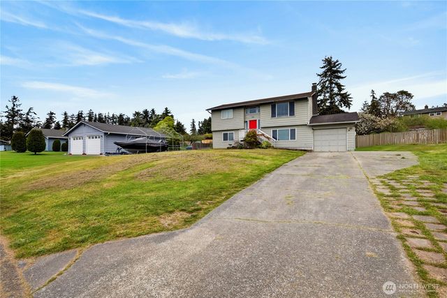 2166 Heritage Way, Oak Harbor, WA 98277