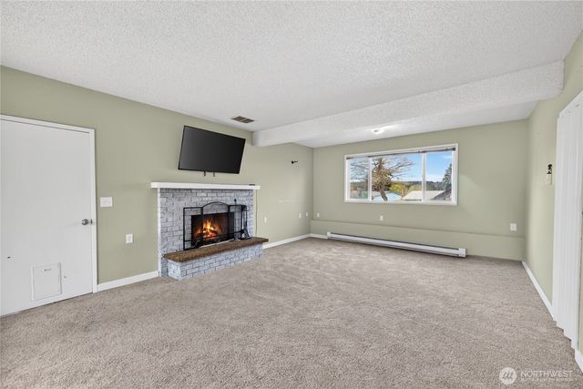 2166 Heritage Way, Oak Harbor, WA 98277
