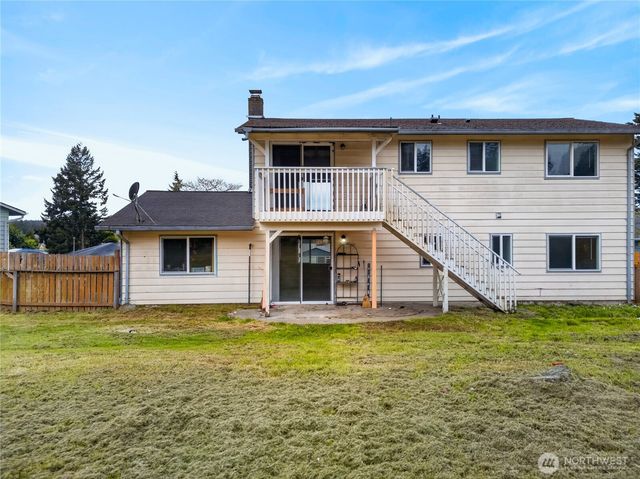 2166 Heritage Way, Oak Harbor, WA 98277