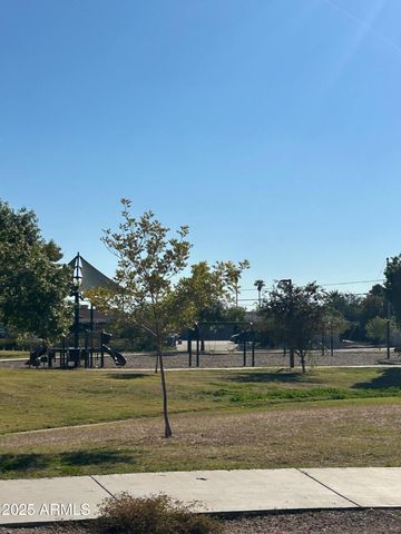 1213 E VOGEL Avenue 3, Phoenix, AZ 85020