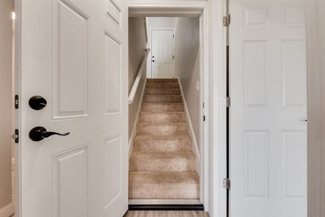 1803 Old Oak, Arlington, TX 76012
