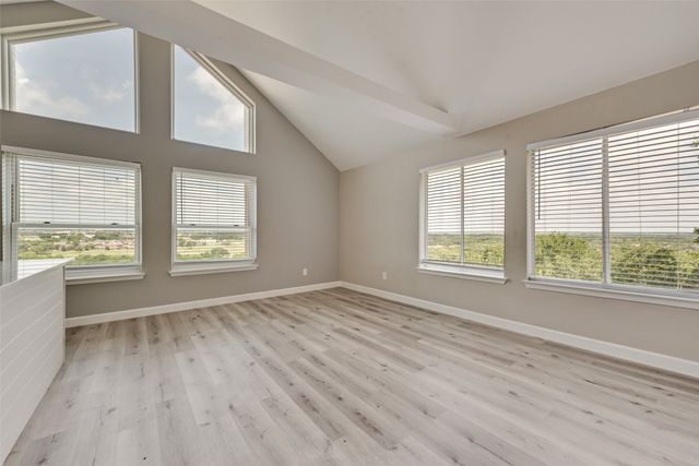 1803 Old Oak, Arlington, TX 76012
