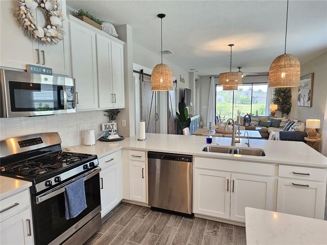 15285 SHADY PALMS LANE, Nokomis, FL 34275