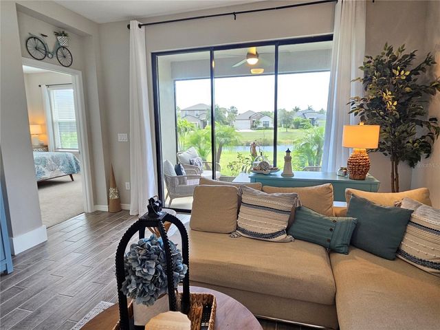 15285 SHADY PALMS LANE, Nokomis, FL 34275