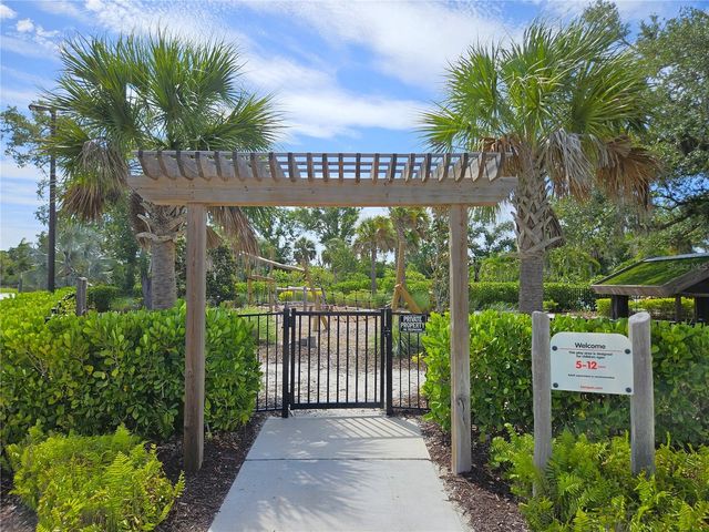 15285 SHADY PALMS LANE, Nokomis, FL 34275
