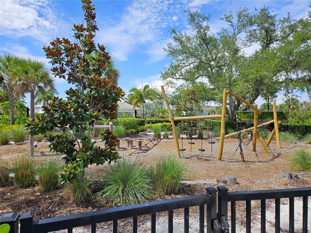 15285 SHADY PALMS LANE, Nokomis, FL 34275