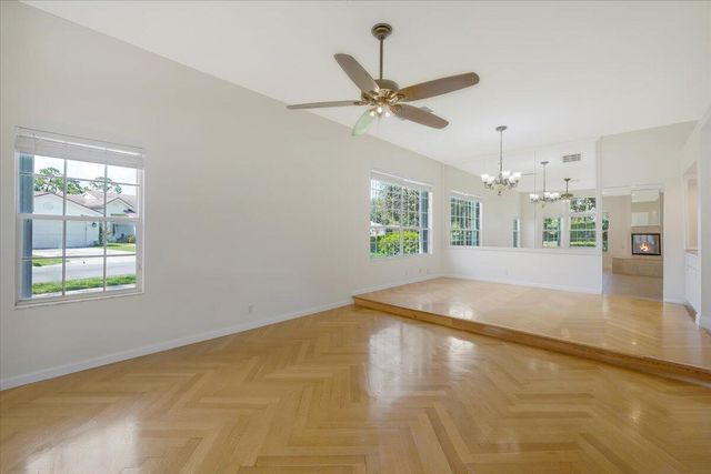 1040 WILD CHERRY Lane, Wellington, FL 33414