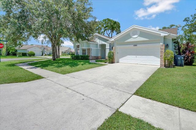 1040 WILD CHERRY Lane, Wellington, FL 33414