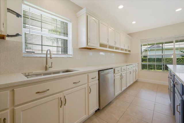 1040 WILD CHERRY Lane, Wellington, FL 33414