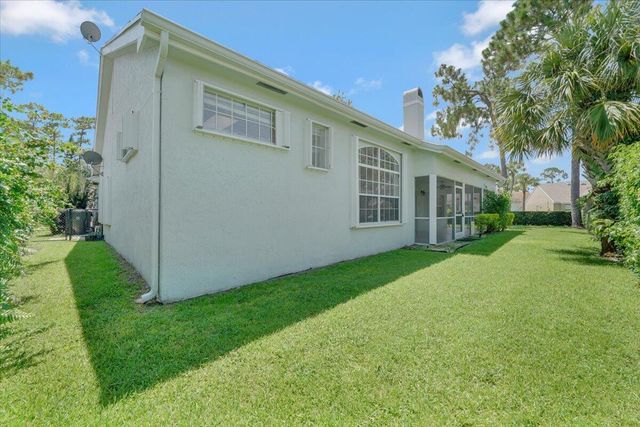 1040 WILD CHERRY Lane, Wellington, FL 33414