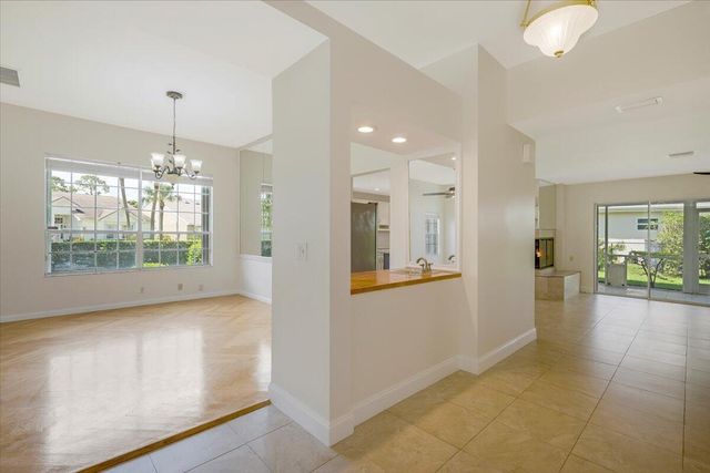 1040 WILD CHERRY Lane, Wellington, FL 33414