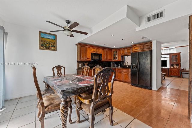 314 NE 142 Street 16C, Miami, FL 33161