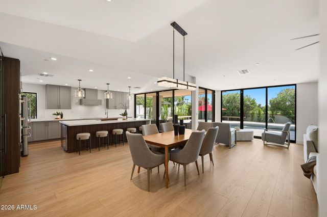 8379 E SAN SALVADOR Drive, Scottsdale, AZ 85258